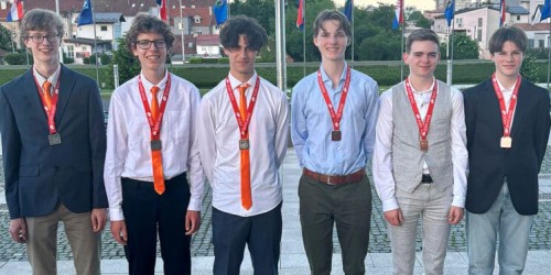 2025-finalisten-EOES.jpg